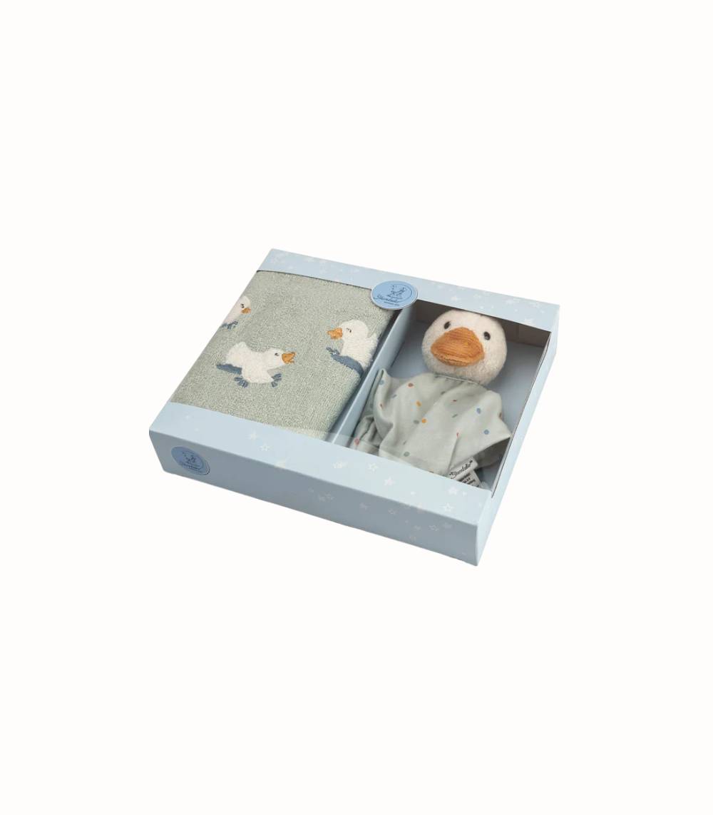 Babypresentset Anka Edda Lou med Handduk